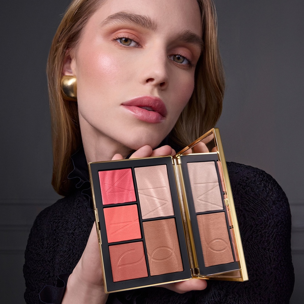 Nars Pure Luxury Light Reflecting Cheek & Eye Palette 2 — view 2