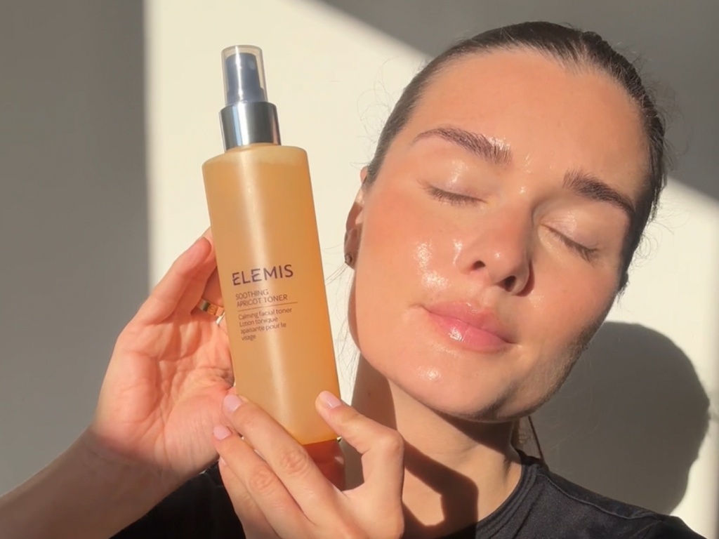 Elemis Soothing Apricot Toner 200ml — view 2