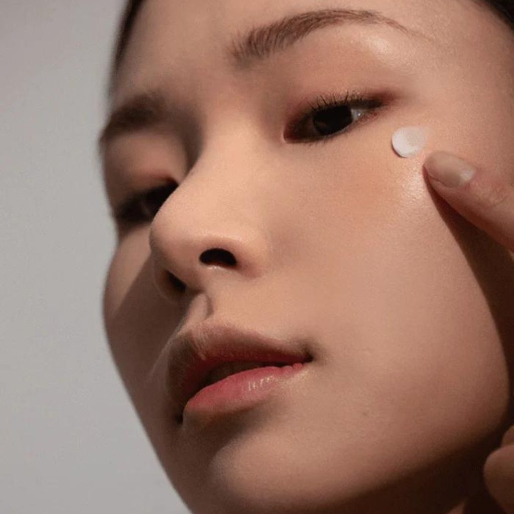 Haruharu Wonder Black Rice Bakuchiol Eye Cream 20ml   — view 2