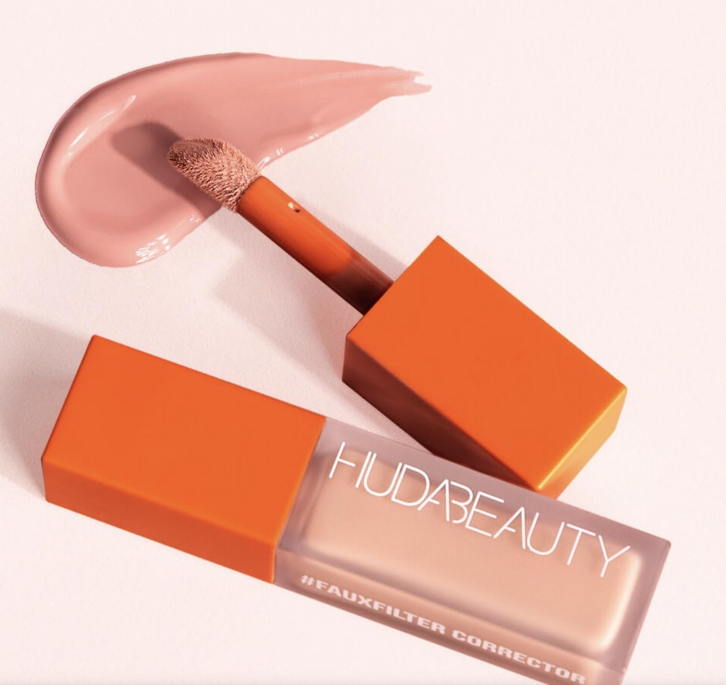 Huda Beauty Faux Filter Corrector Peach Light — view 4