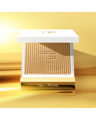 Tom Ford Soleil Glow Highlighter 02 Nude Sand — view 3