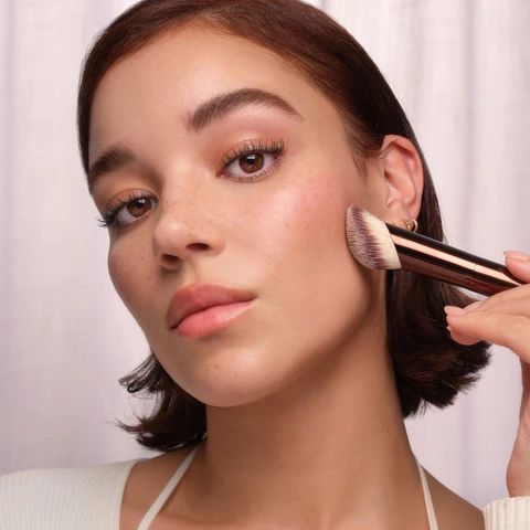 Hourglass Ambient Soft Glow Foundation Brush — view 2