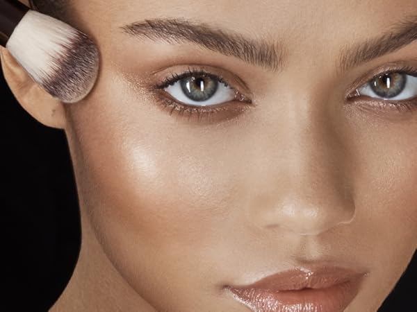 Hourglass Ambient Lighting Bronzer Radiant Bronze Light Mini — view 2