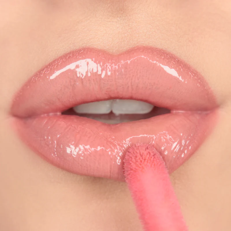 Revolution Plumping Lip Gloss Kiss Baby Pink — view 2