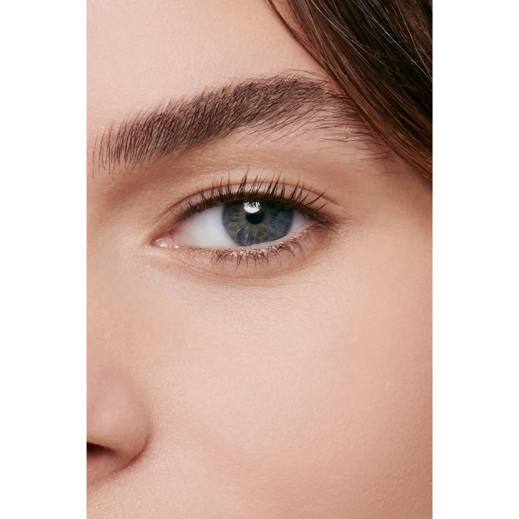 Chanel Ultrawear Flawless Finish Concealer B10 — view 2