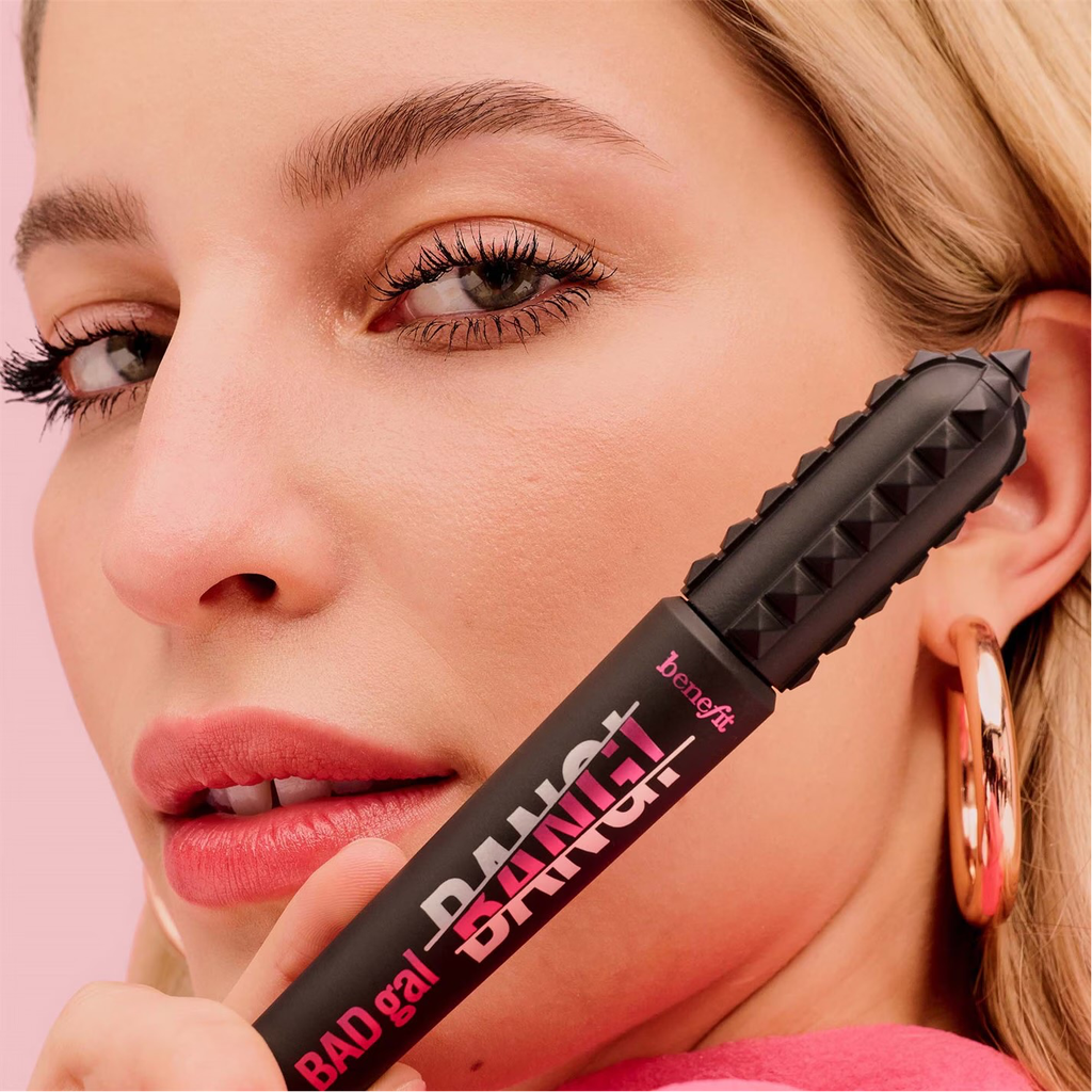 Benefit Bad Gal Bang Mini Mascara  — view 2