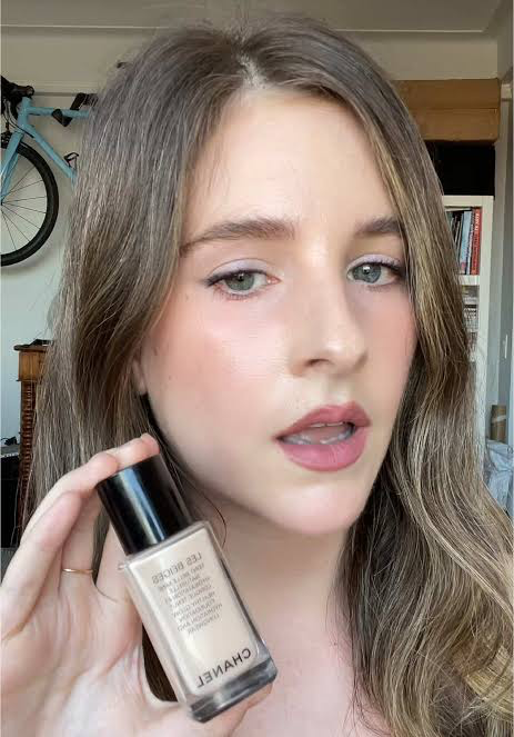 Chanel Healthy Glow Foundation BD41 20ml Tester — view 2
