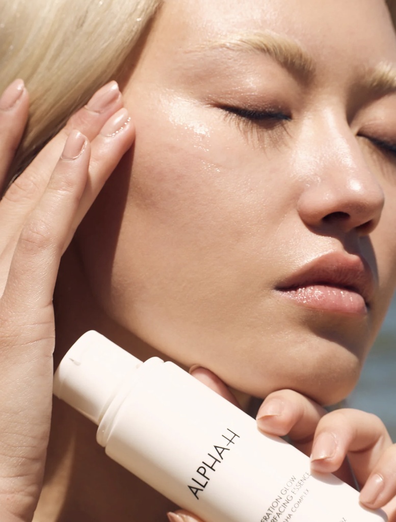Alpha H Generation Glow Daily Resurfacing Essence 100 ml — view 2