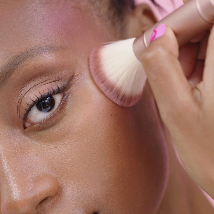 Benefit Multitasking Cheek Brush — view 5