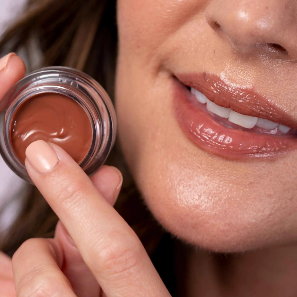 Trinny London Lip Glow Thea — view 3