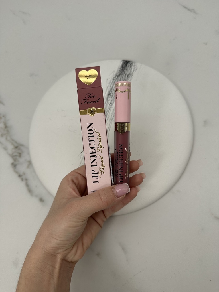 Too Faced Lip Injection Liquid Lipstick Filler Up