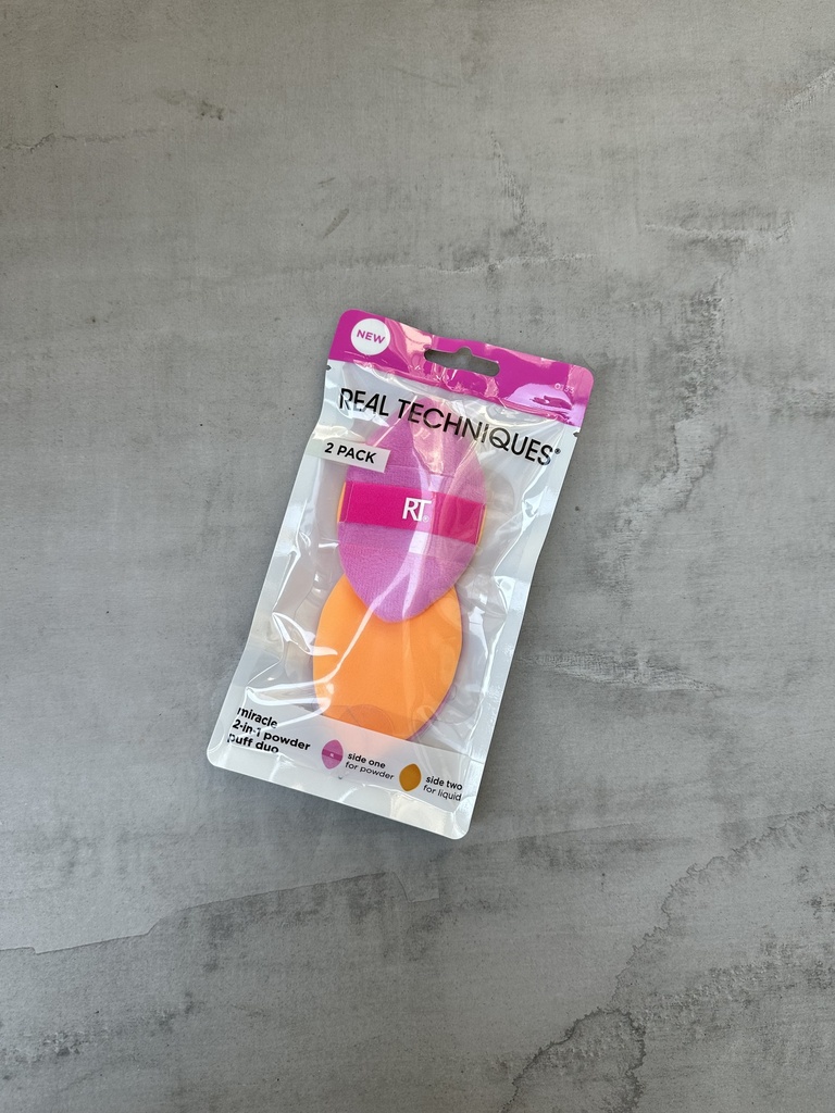Real Techniques Miracle 2-in-1 Powder Puff Duo