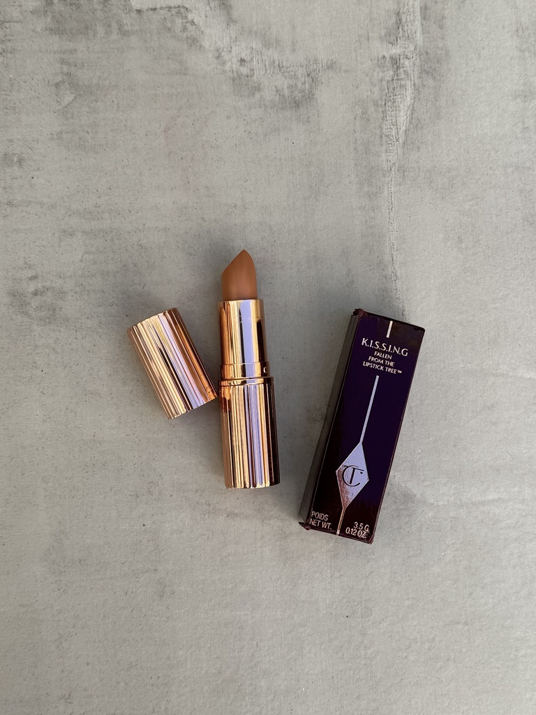 Charlotte Tilbury Kissing Lipstick Yes Honey 