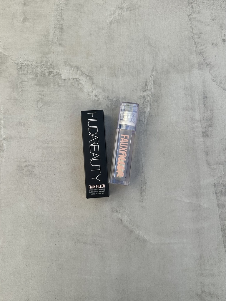 Huda Beauty Faux Filler Extra Shine Lip Gloss Glassy
