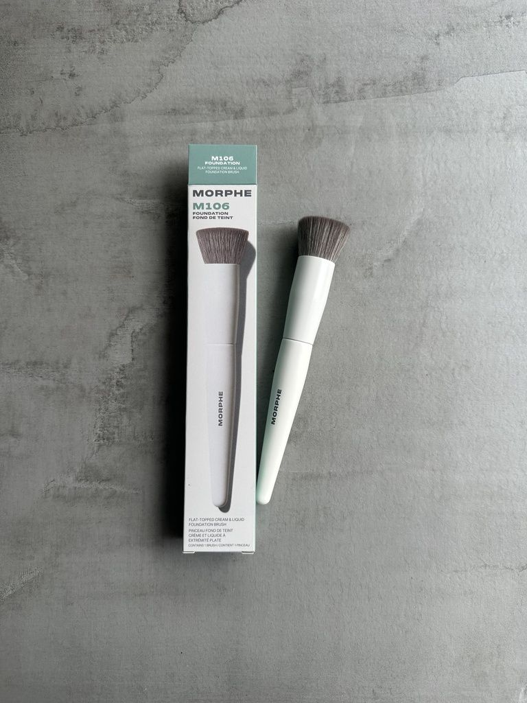 Morphe Foundation Brush M106