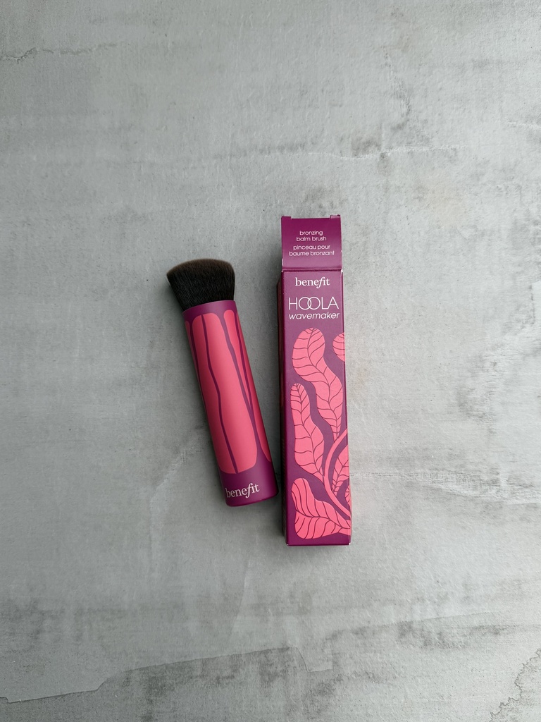 Benefit Hoola Bronzing Balm Brush
