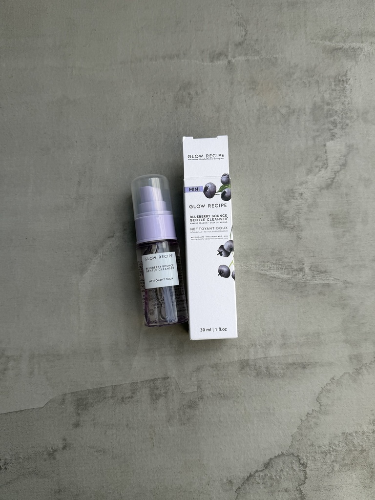 Glow Recipe Blueberry Bounce Gentle Cleanser 30ml