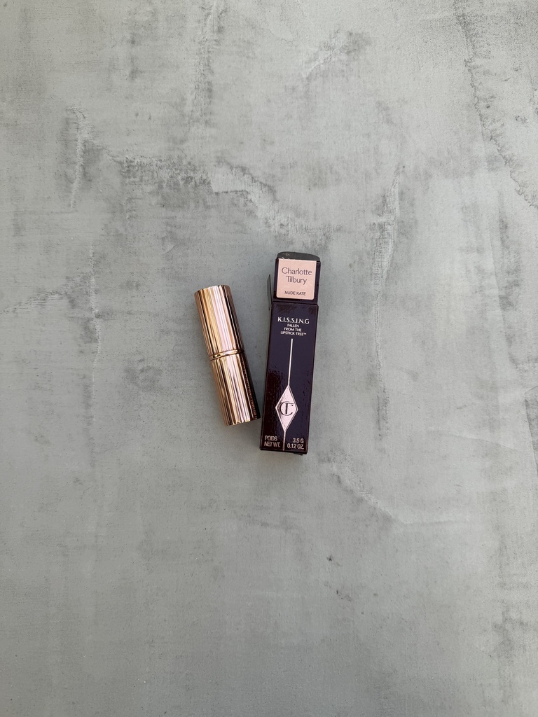 Charlotte Tilbury K.I.S.S.I.N.G  Lipstick  Nude Kate