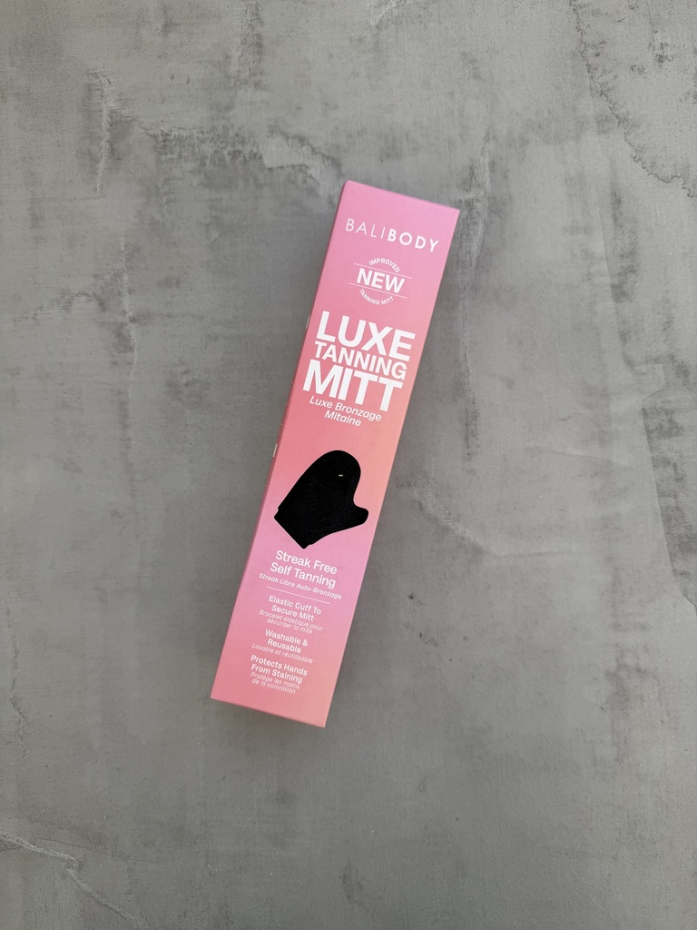 Bali Body Luxe Tanning Mitt