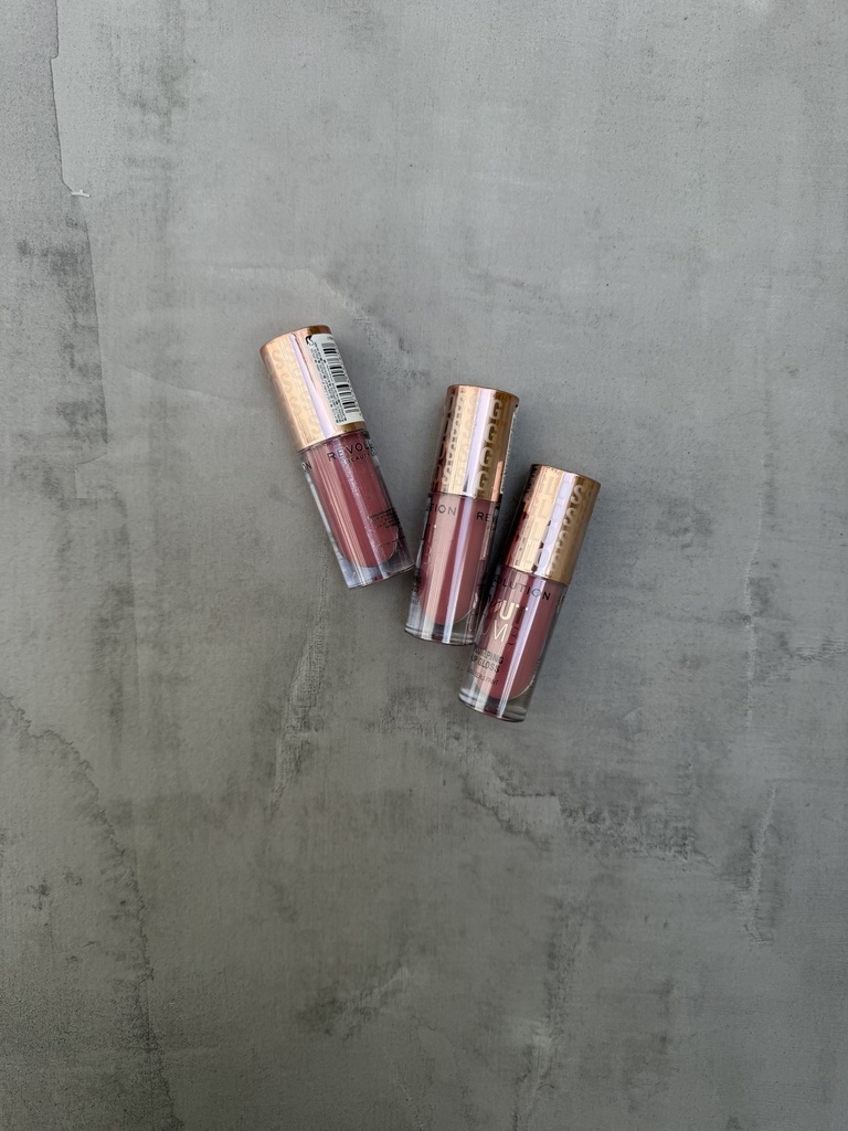 Revolution Plumping Lip Gloss Kiss Baby Pink