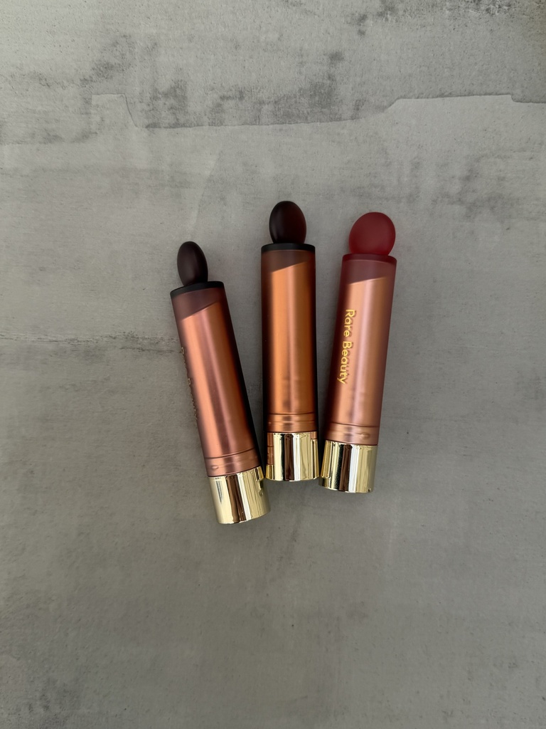 Rare Beauty Lipstick Pa Sticker Ngjyre Pa Kuti  