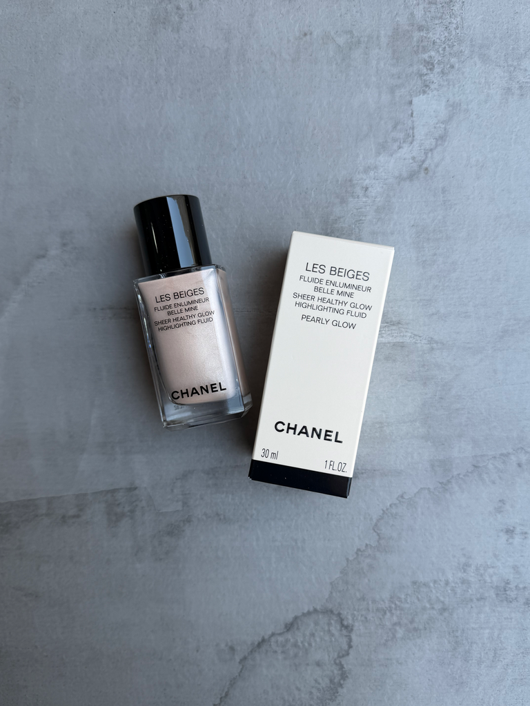 Chanel Sheer Healthy Glow Highlighting Fluid Pearly Glow 