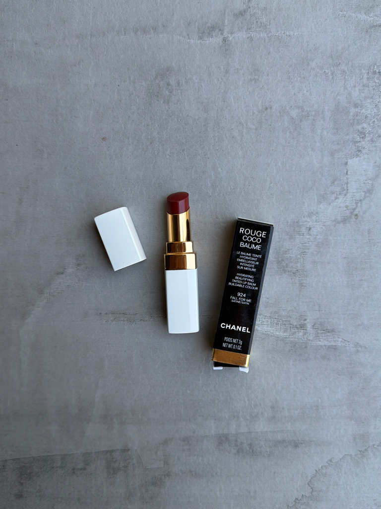 Chanel Rouge Coco Baume Tinted Lip Balm 924 Fall For Me