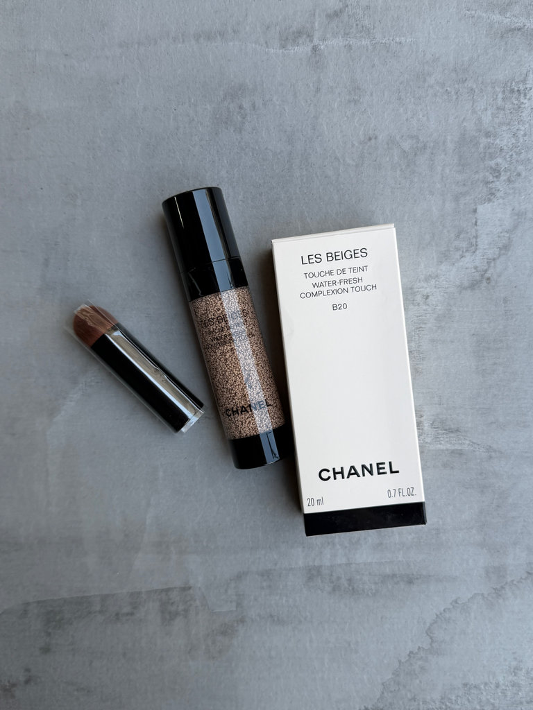 Chanel Water Fresh Complexion Touch B20