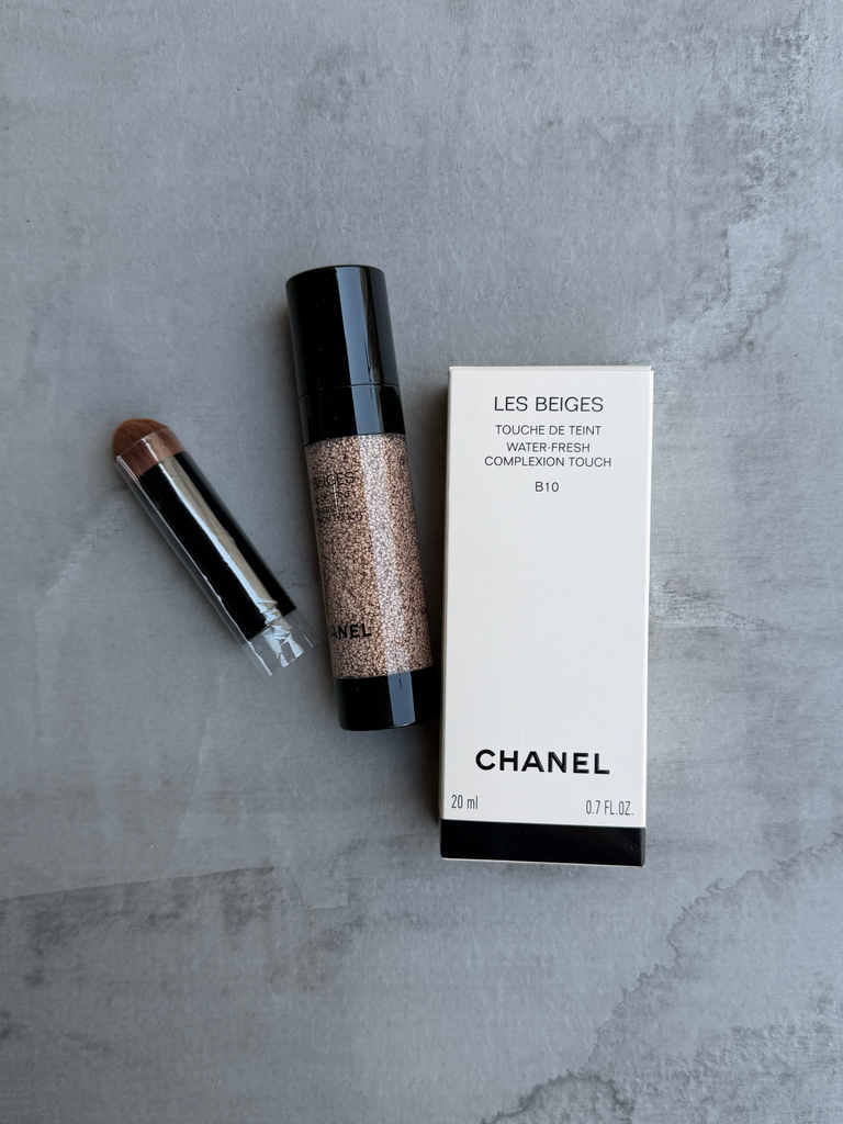 Chanel Water Fresh Complexion Touch B10