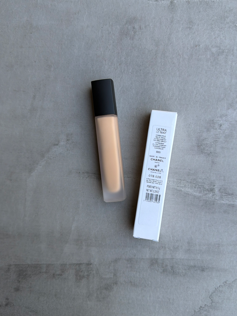 Chanel Ultra Le Teint Flawless Finish Concealer B30 8.5g Tester 